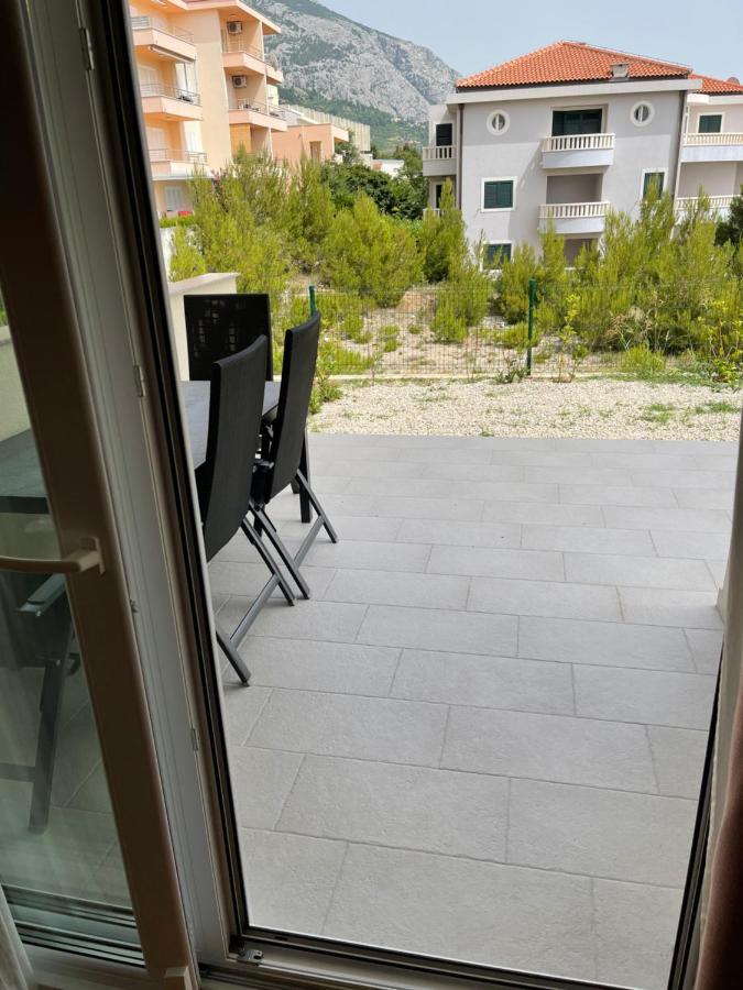 Apartment Leon Makarska Bagian luar foto